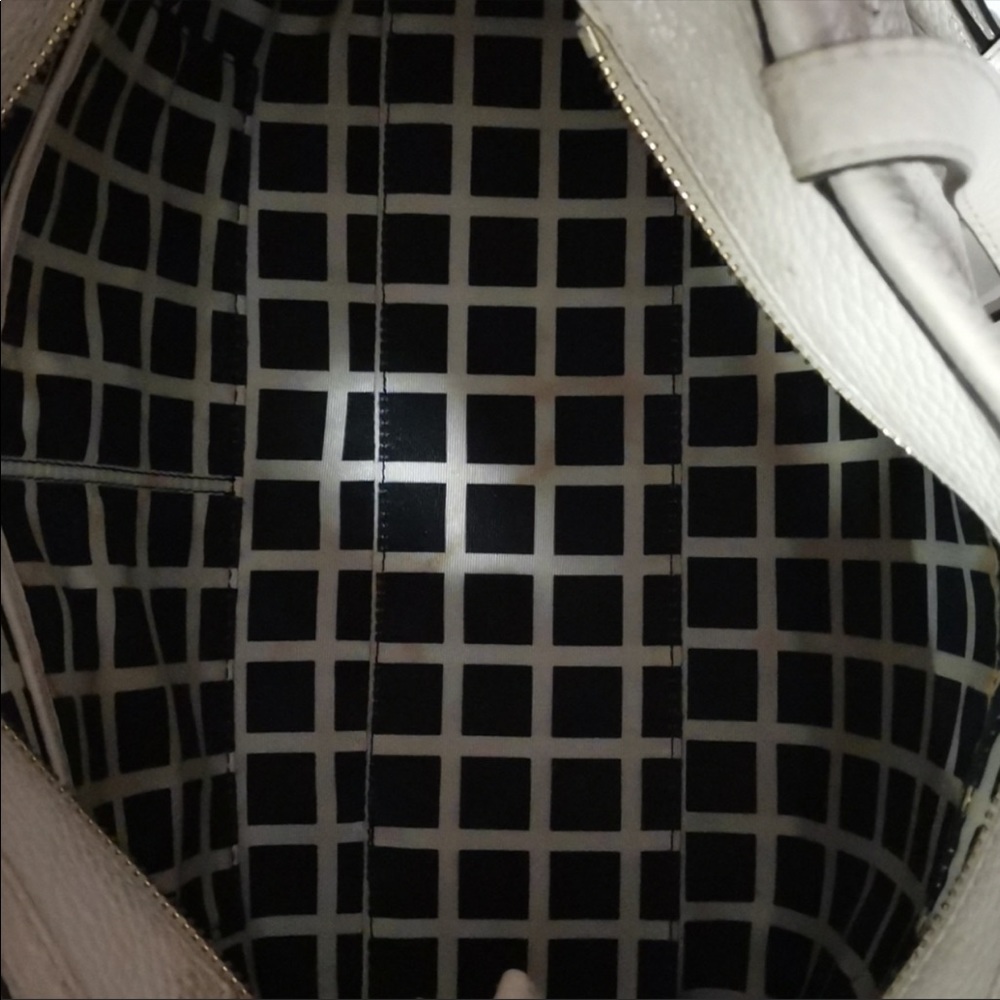 Kate Spade bag - Picture 5 of 9